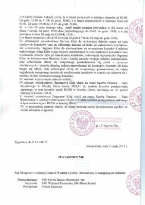 [VIDEO] Czy polskie dziecko to plecak? Tak sugeruje niemiecki sędzia, który wyrzucił dziś z użyciem policji redaktora Patriot24.net z niemieckiego sądu! Czy chce pozostawić polskiego chłopca w Niemczech u prostytutki, której polski Sąd odebrał prawa?