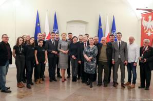 Spotkanie Pierwszej Damy z wycieczką z gminy Nowa Sarzyna