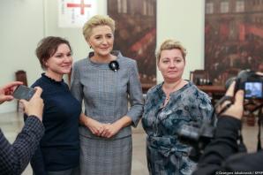 Spotkanie Pierwszej Damy z wycieczką z gminy Nowa Sarzyna