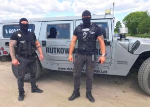 [VIDEO] Gdzie jest 16-letni Piotr Nowarkiewicz? Szuka go Krzysztof Rutkowski, Policja i Straż Pożarna!