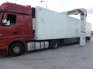 [VIDEO] Świecko. Nielegalni imigranci ukryli się w transporcie słodyczy