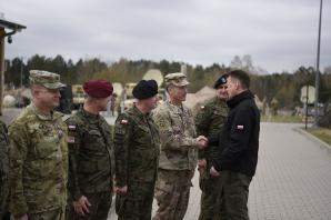 [VIDEO] Szkolenie polskich załóg czołgów Abrams. Interoperacyjność i współpracę Wojska Polskiego z wojskiem USA