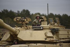 [VIDEO] Szkolenie polskich załóg czołgów Abrams. Interoperacyjność i współpracę Wojska Polskiego z wojskiem USA