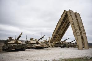 [VIDEO] Szkolenie polskich załóg czołgów Abrams. Interoperacyjność i współpracę Wojska Polskiego z wojskiem USA