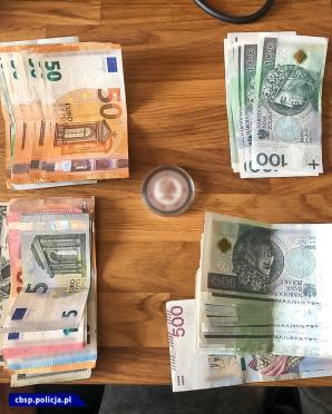 Podkarpacki pion PZ PK skierował akt oskarżenia w sprawie zorganizowanej grupy przestępczej napadającej na podróżnych w pociągach dalekobieżnych