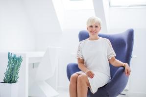 [VIDEO] Czy fałszywa „biegła sądowa” jest narzędziem sądów w Kutnie i Łodzi, które nie potrafią przyznać się do błędów? Czy Sąd Apelacyjny w Łodzi zakończy w czwartek szaleństwo przedłużania aresztu 68-latkowi z 14 do 18 miesięcy z „obawy matactwa”?!