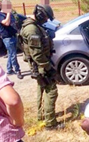 [VIDEO] Siły policji dopadły producentów dopalaczy!