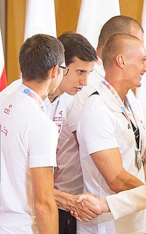 Premier Szydło do medalistów lekkoatletycznych Mistrzostw Europy w Amsterdamie: Daliście nam dumę, radość, jesteście wielcy