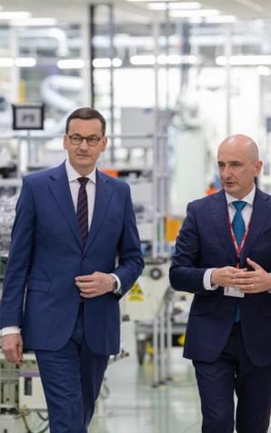 [VIDEO] Premier w zakładach Toyoty: W Wałbrzychu powstanie kilkaset nowych miejsc pracy