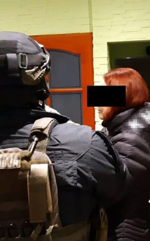 [VIDEO] Pięć osób zatrzymanych w sprawie fikcyjnego obrotu paliwami