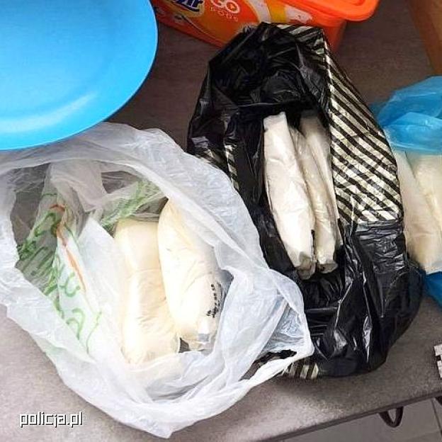 W kuchni trzymał ponad kilogram amfetaminy