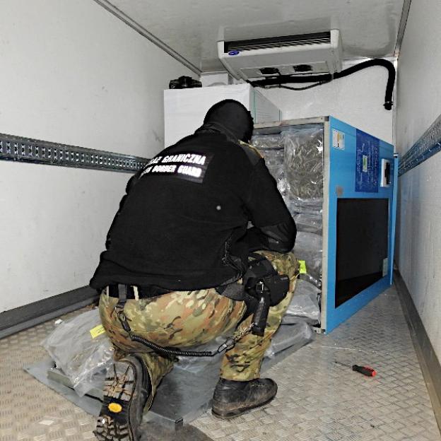 [VIDEO] Funkcjonariusze ze Wspólnej Polsko-Niemieckiej Placówki w Świecku zabezpieczyły narkotyki warte 6,5 miliona złotych