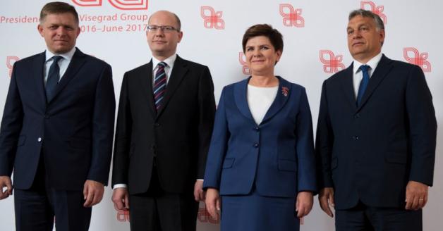 Premier Beata Szydło po szczycie Grupy Wyszehradzkiej: UE musi wrócić do swoich korzeni