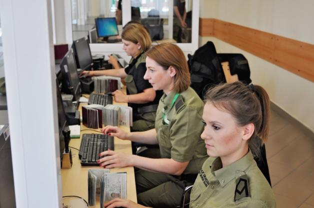 Niemcy odsyłają imigrantów z powrotem do Polski