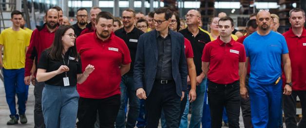 [WIDEO] Premier Mateusz Morawiecki w Gościeradowie pracownikami Erkado Sp. z o.o. o wsparciu dla przedsiębiorców i pracowników
