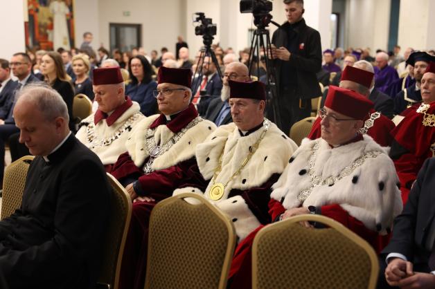 [VIDEO] Szef MEiN w Krakowie: Nie ma lepszego autorytetu niż Jan Paweł II